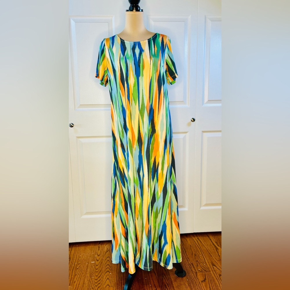 Green and Blue Casual Sundress with Crew Neck and Short Sleeves - Picture 3 of 14